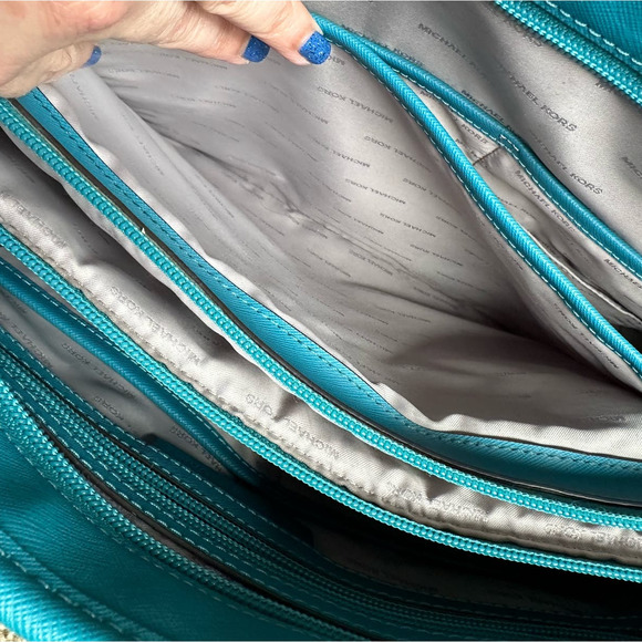 Michael Kors Jet Set Travel Large Saffiano Leather Tote Bag - Picture 10 of 15